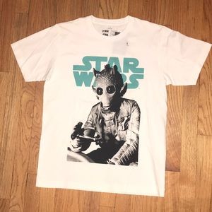 NWT UNIQLO Star Wars T-Shirt
